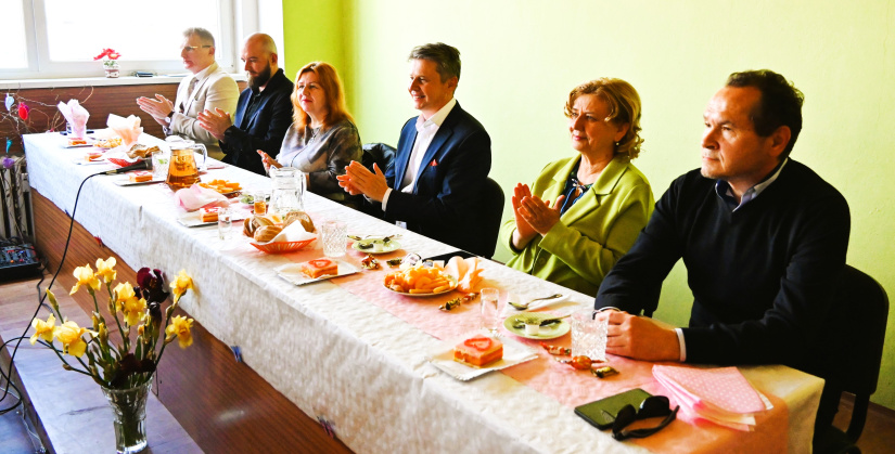 Deň matiek / DC Štefánikova / DC Laborecká + DC Duchnovičova
