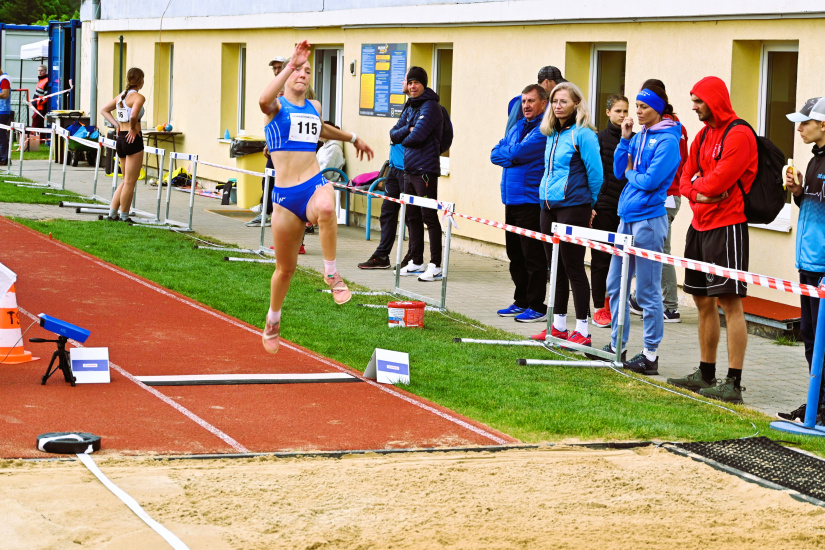 1. kolo Dorasteneckej ligy v atletike / Mestský atletický štadión
