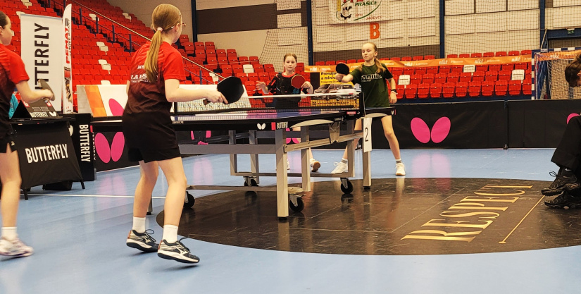 Zuzka Veľasová (ŠKST Humenné) má z M-SR v stolnom tenise striebro a bronz
