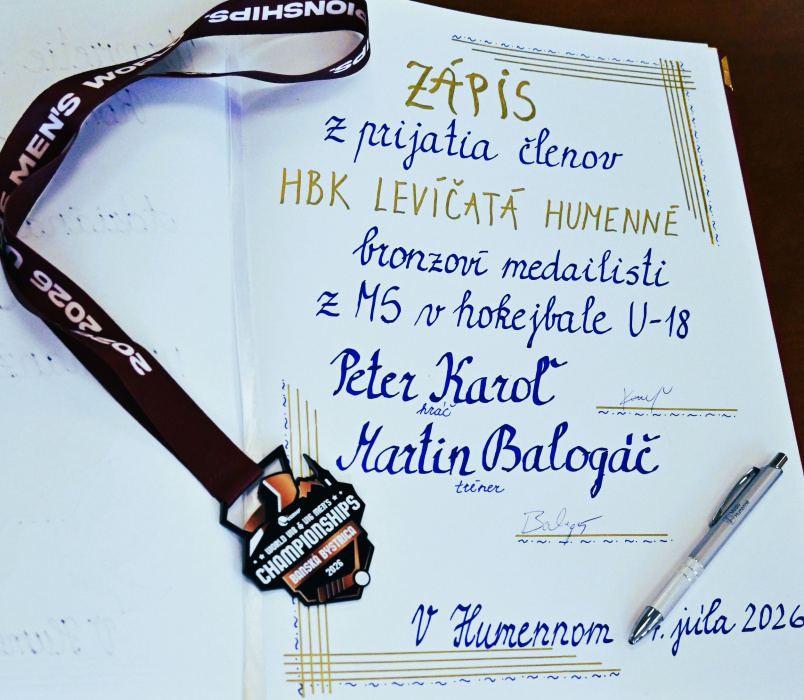 MARTIN BALOGÁČ a PETER KAROĽ (so svetovým bronzom)... u primátora