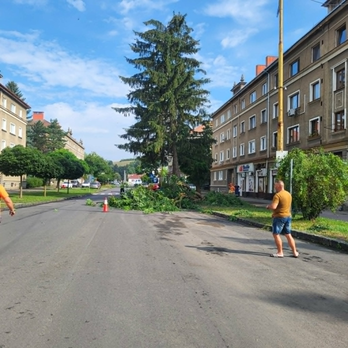 Po sobotňajšej búrke tzv. "čistiaca" nedeľa