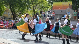 MDD pokračoval aj v pondelok dopoludnia