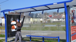 Autobusová zastávka "Hviezda"