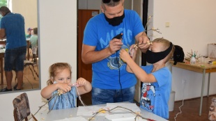 Tvorivé dielne - Rozkvitnutá vetvička