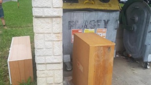 Bez hanby a charakteru...