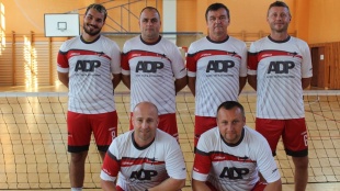 ŠK Laborec Humenné. Hore zľava: Novák, Melničák, Mihok, Horvat, dolu zľava: Tabaka a Dzurovej