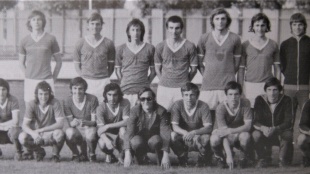 Dorastenci Chemlonu Humenné 1976/77. Ján Pirič (úplne vpravo)