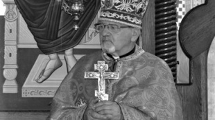 OSTANETE NAVŽDY V NAŠICH SRDCIACH, otec duchovný!