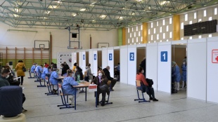 Veľkokapacitné očkovanie v Humennom (6.3.)