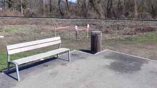 Začiatok cyklochodníka pri Sninskom moste