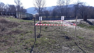 Začiatok cyklochodníka pri Sninskom moste