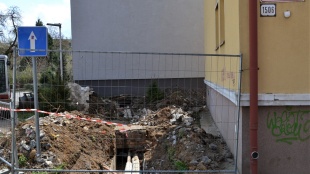 Výkopové práce na Kukorelliho ulici