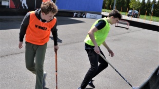 Neváhaj a pod hrať florbal 2021