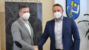 Primátor Miloš Meričko a Martin Kopejtko, prezident SZF