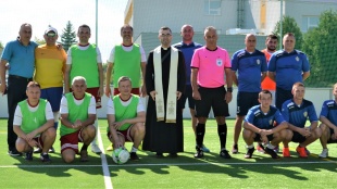 Malý futbal - Dubníčania vs. Poslanci