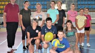 Mestské športové dni - volejbal dievčatá