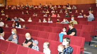 Divadelné leto pre deti - Psíček a mačička