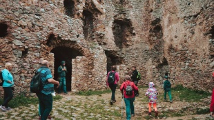 Stále je čo objavovať - Brekovský hrad