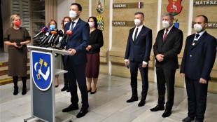 Tlačová konferencia, Eduard Heger (predseda vlády SR)