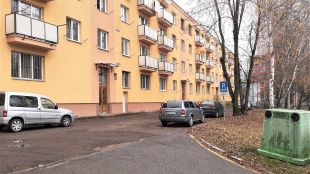 Rekonštrukcia parkovacieho miesta Gorkého ulice