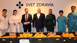 60 kíl ovocia pre personál covidového oddelenia