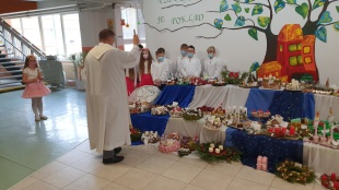 Výroba adventných vencov (ZŠ Hrnčiarska)