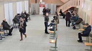 Veľkokapacitné očkovacie centrum (Obchodná akadémia) 12.12.2021