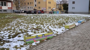Zamedzenie prechodu áut cez zeleň (Kukorelliho ulica)