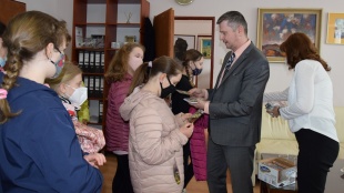 Štvrtáci navštívili primátora mesta Miloša Merička