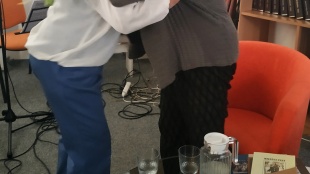 Beseda s Máriou Miškovou v knižnici