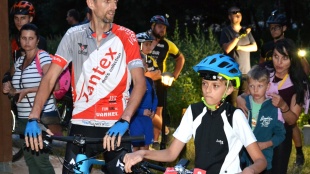 Nočná cyklistická časovka na Hubkovej