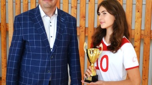 Volejbalový turnaj zmiešaných družstiev -