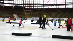 Projekt Deti na hokej v Humennom.