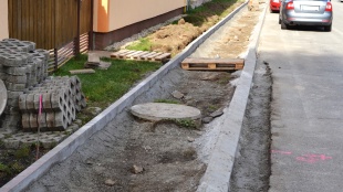 Výstavba chodníka na Ulici Čapajevova