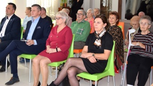 Október - mesiac úcty k starším
