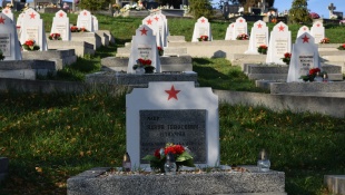 Vojenské hroby na mestskom cintoríne