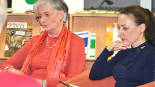 Krst knižky "20 rokov spoločnosti"  - Anna Šimkuličová a Zuzana Švecová