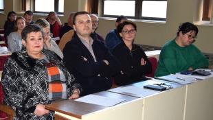 REFERENDUM: členovia i zapisovatelia zložili sľub