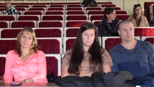 REFERENDUM: členovia i zapisovatelia zložili sľub
