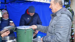 25. Humenské vianočné trhy - primátorský punč
