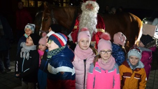 Mikuláš na humenských sídliskách - Sídlisko II/A (centrum Kameňolom)