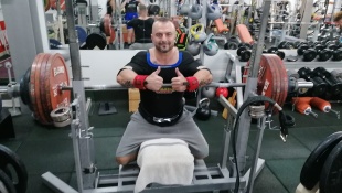Ľubomír Pidanič (tlak na lavičke)