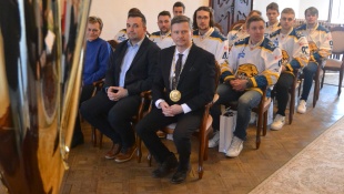 Slovenský pohár je doma! (prijatie v kaštieli, autogramiáda na námestí)