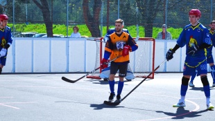 Hokejbalové štvrťfinále: Humenné - Trebišov 5:4 sn