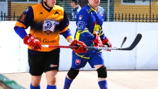 Hokejbalové štvrťfinále: Humenné - Trebišov 5:4 sn