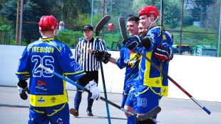 Hokejbalové štvrťfinále: Humenné - Trebišov 5:4 sn