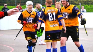 Hokejbalové štvrťfinále: Humenné - Trebišov 5:4 sn