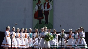 Prvomájové oslavy - Humenčania Humenčanom