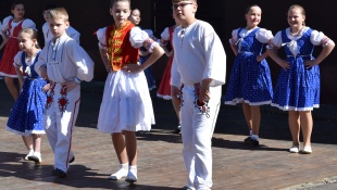 Prvomájové oslavy - Humenčania Humenčanom
