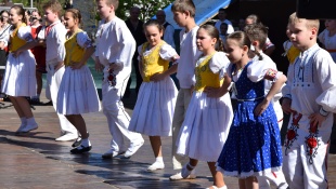 Prvomájové oslavy - Humenčania Humenčanom